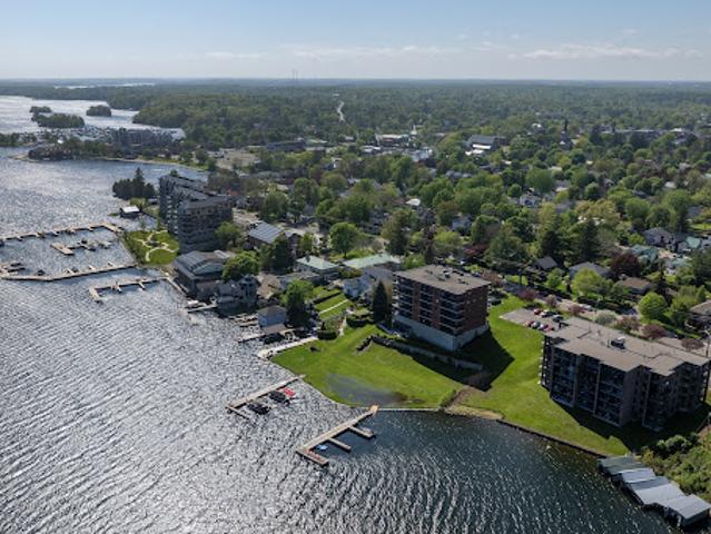 Apartment for sale in Gananoque, Ontario