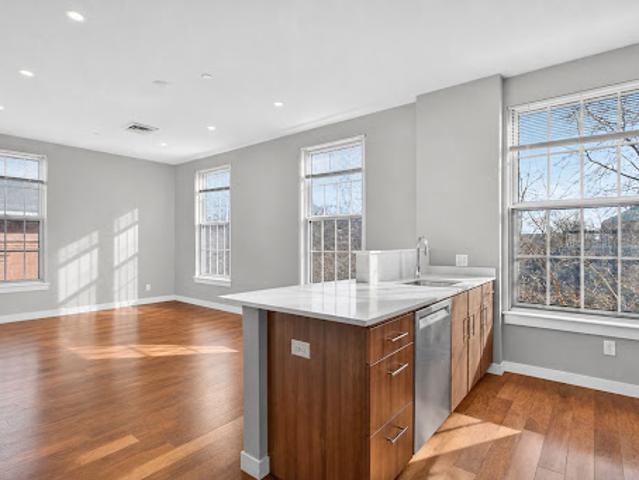 Apartment for sale in Boston, Massachusetts