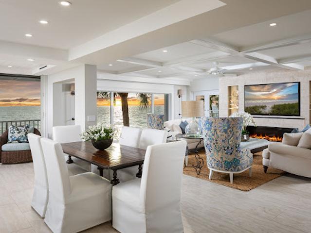 Apartment for sale in Naples, Florida