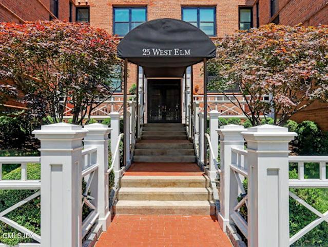 Apartment for sale in Greenwich, Connecticut