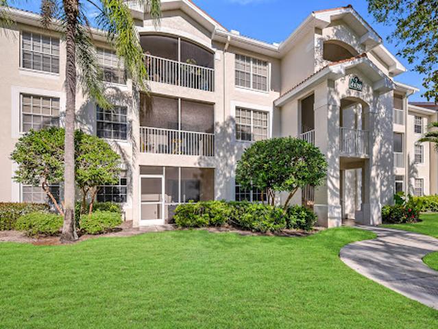 Apartment for sale in Naples, Florida