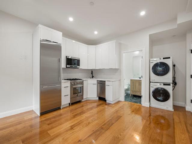 Apartment for sale in Boston, Massachusetts