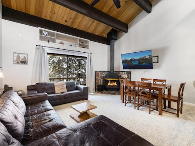 Apartment for sale in Kings Beach