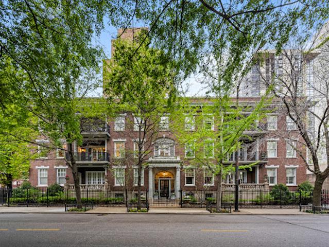Apartment for sale in Chicago Park, Illinois