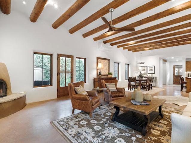 Apartment for sale in Santa Fe, New Mexico