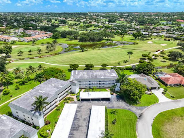Apartment for rent in Naples, Florida