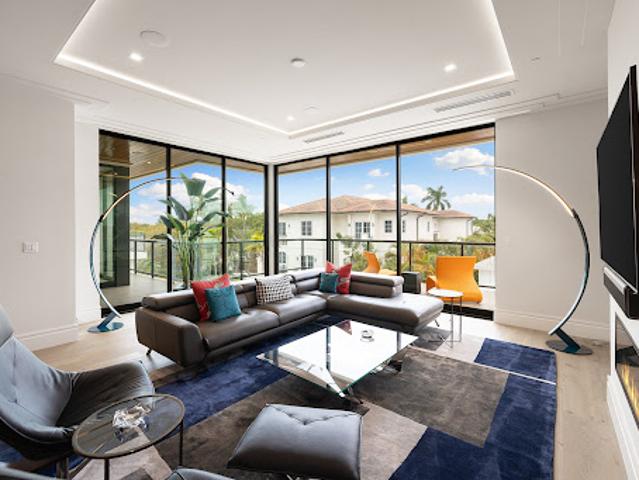 Apartment for sale in Naples, Florida