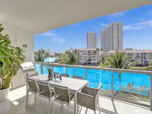 Apartment for sale in Aventura, Florida