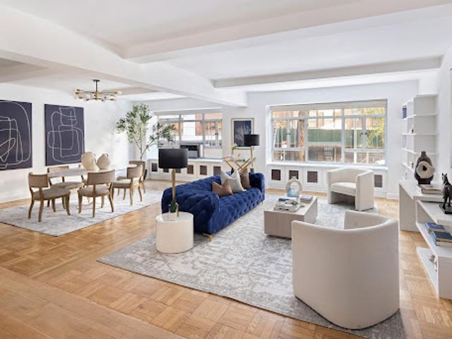 Apartment for sale in Arverne, New York