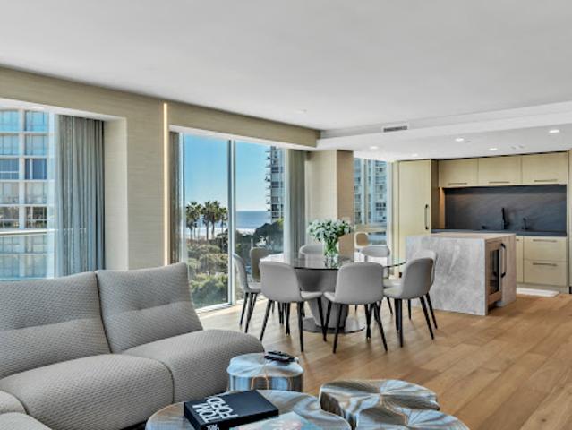 Apartment for sale in Coronado, California