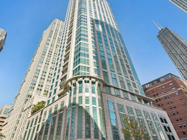 Apartment for sale in Chicago, Cook County