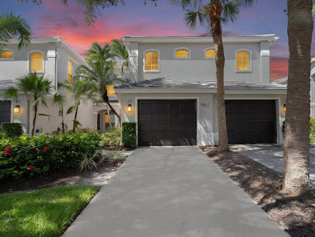 Apartment for sale in Naples, Florida
