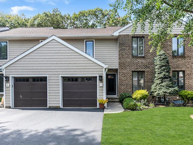 Apartment for sale in Monmouth, New Jersey