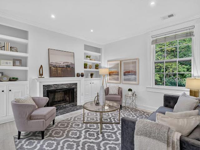 Apartment for sale in Washington, Washington DC
