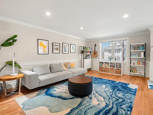 Apartment for sale in Arlington, Massachusetts