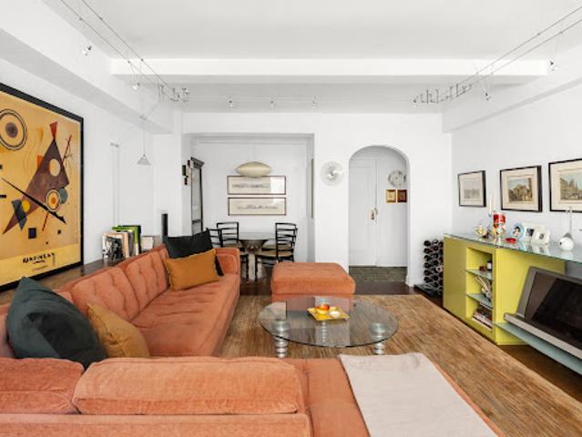 Apartment for sale in Arverne, New York