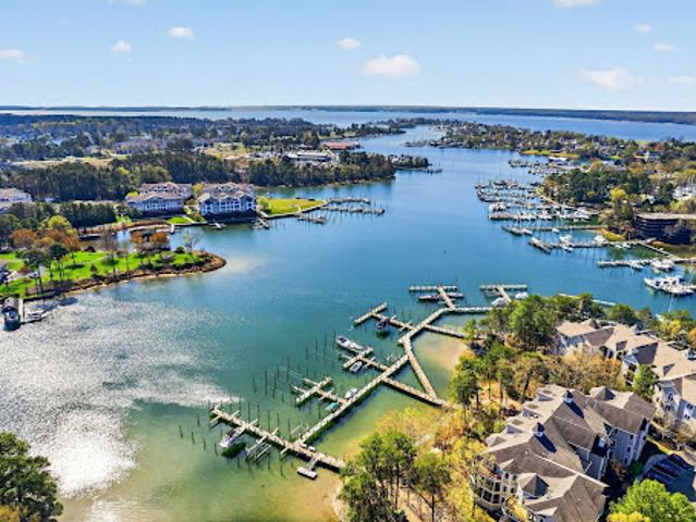 Apartment for sale in Solomons, Maryland