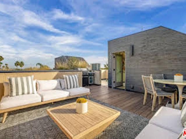 Apartment for sale in West Hollywood