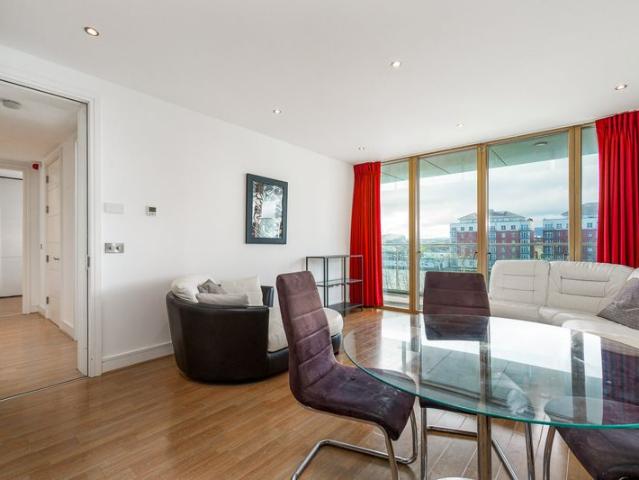 Apartment to rent in Bluebell, North Tipperary