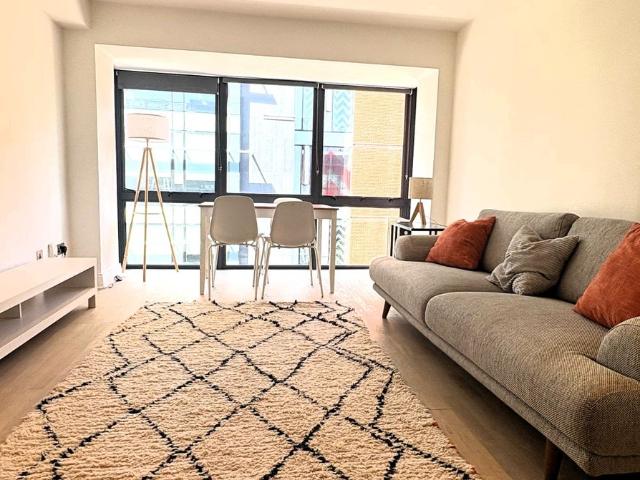 Apartment to rent in Bluebell, North Tipperary