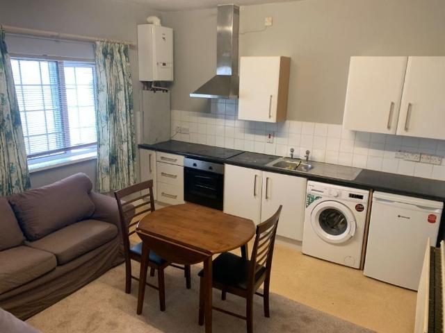 Apartment for rent in Belfast, Windsor