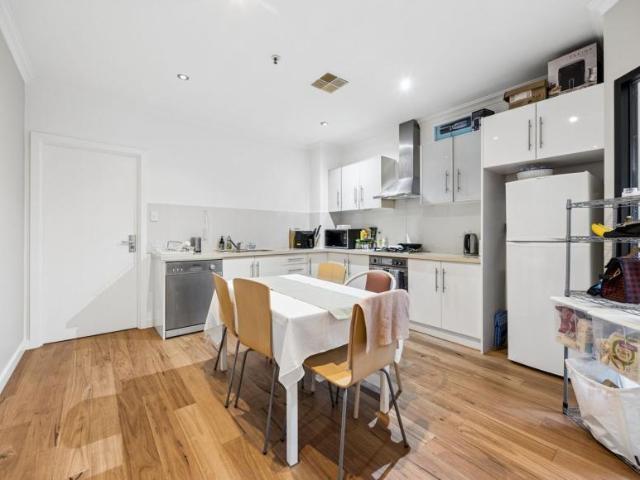 Apartment for sale in Adelaide, Adelaide City Council