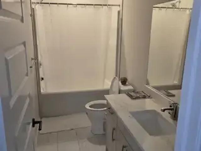 Apartment for rent in Baysprings, Airdrie