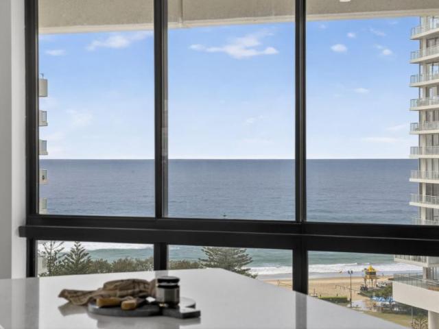 Apartment for sale in Broadbeach, Gold Coast City