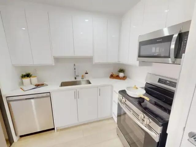 Apartment for rent in Burlington, Ontario