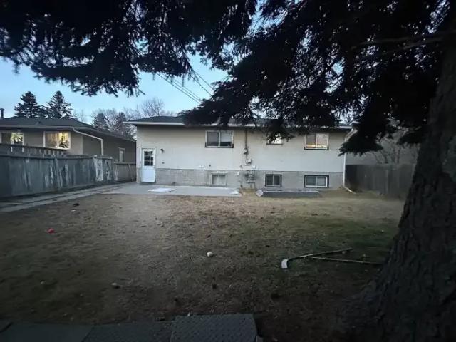Apartment for rent in Northwest, Alberta
