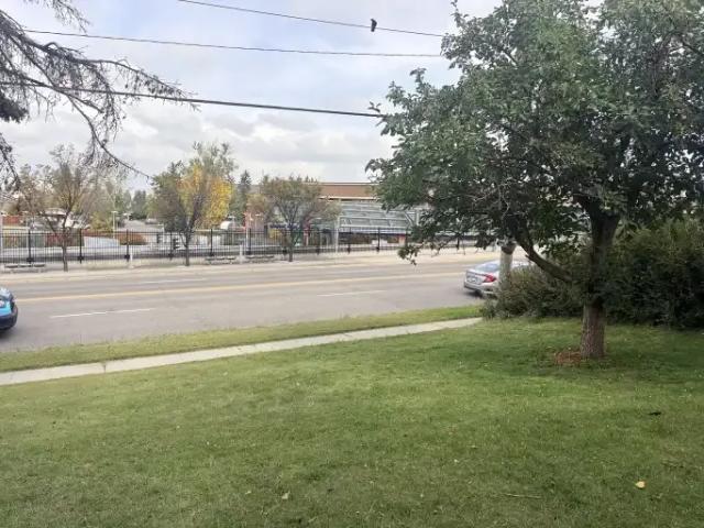 Apartment for rent in Westgate, Calgary