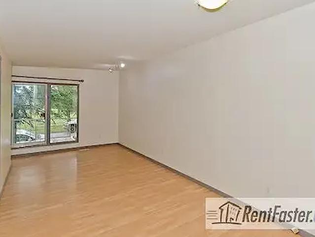 Apartment for rent in Tuxedo Park, Calgary