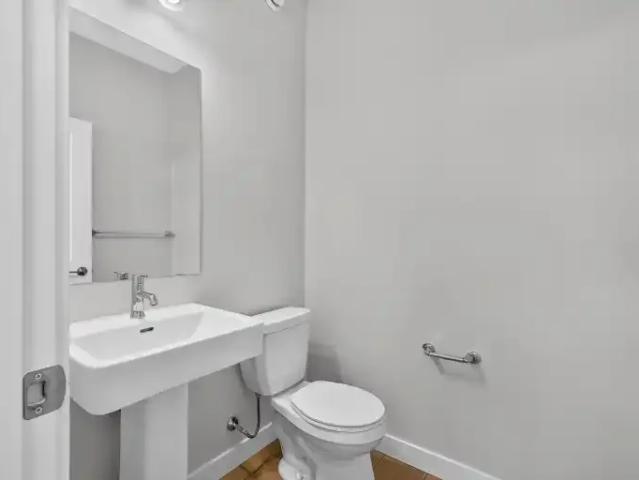 Apartment for rent in Livingston, Calgary