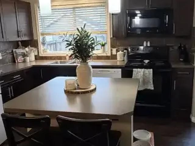 Apartment for rent in Northwest, Alberta