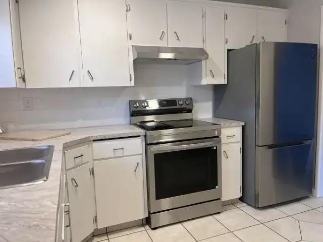 Apartment for rent in Renfrew, Calgary