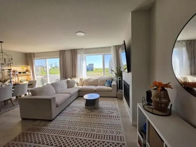 Apartment for rent in Rangeview, Calgary