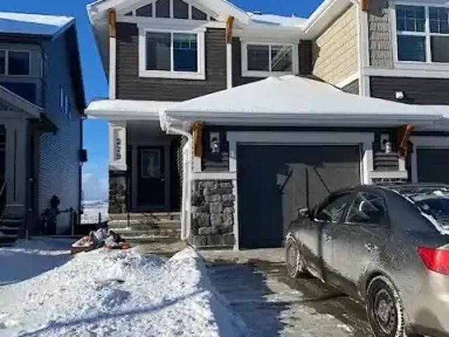 Apartment for rent in Cochrane, Alberta