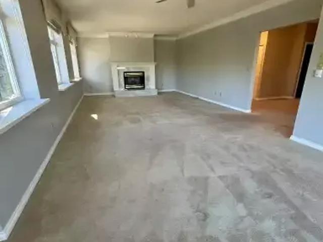 Apartment for rent in Delta, British Columbia