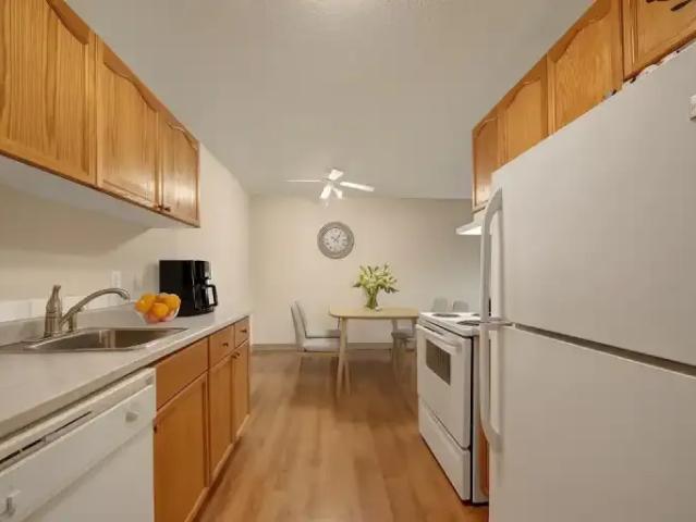 Apartment for rent in Wedgewood, Alberta