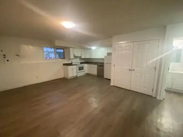 Apartment for rent in West Jasper Place (Neighbourhood), Edmonton