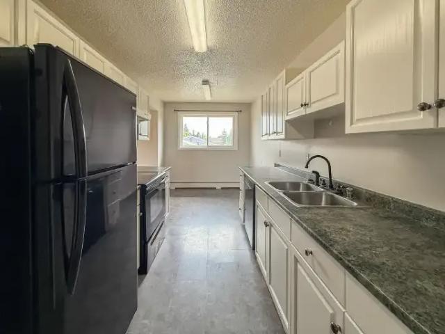 Apartment for rent in Glenwood, Edmonton