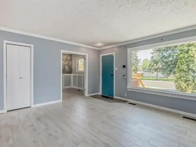 Apartment for rent in Wedgewood, Alberta