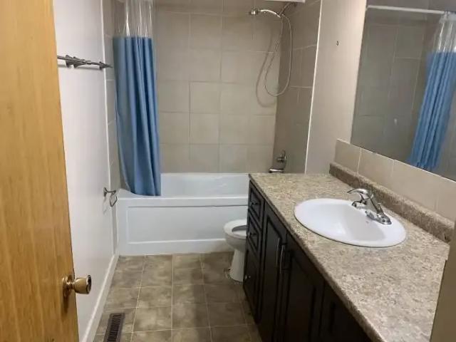 Apartment for rent in Wedgewood, Alberta