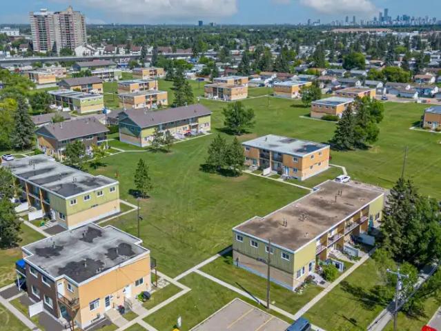 Apartment for rent in Wedgewood, Alberta