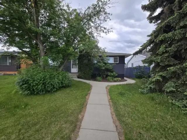 Apartment for rent in Wedgewood, Alberta