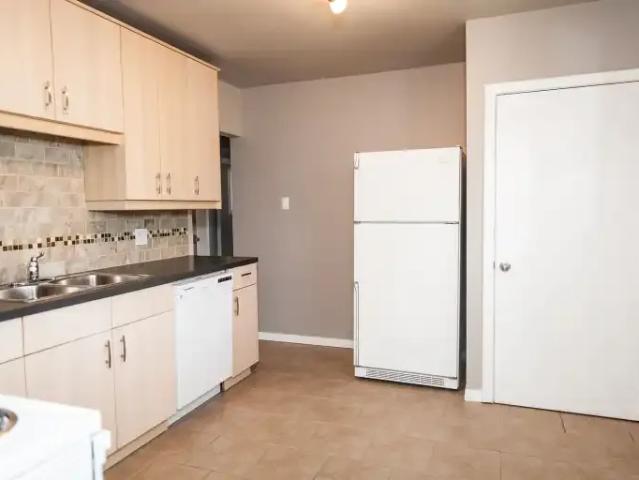 Apartment for rent in Wedgewood, Alberta
