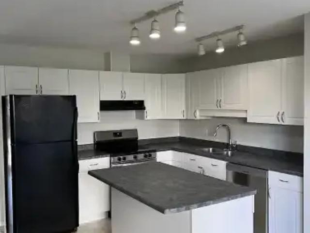 Apartment for rent in Wedgewood, Alberta