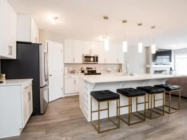 Apartment for rent in Wedgewood, Alberta