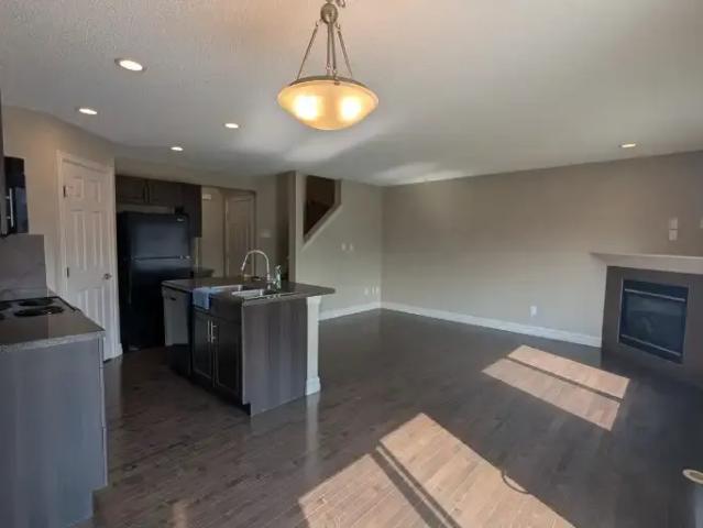 Apartment for rent in Wedgewood, Alberta