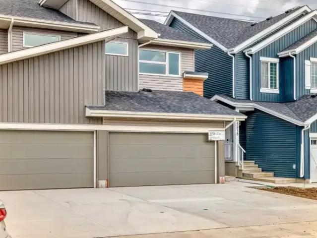 Apartment for rent in Wedgewood, Alberta